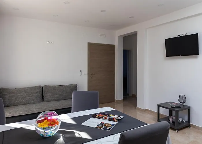 Apartamento Amarillo Mlini